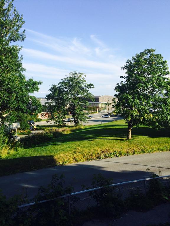 Brekstad Gjestehus As Buitenkant foto